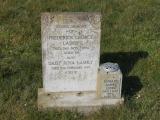 image of grave number 557992